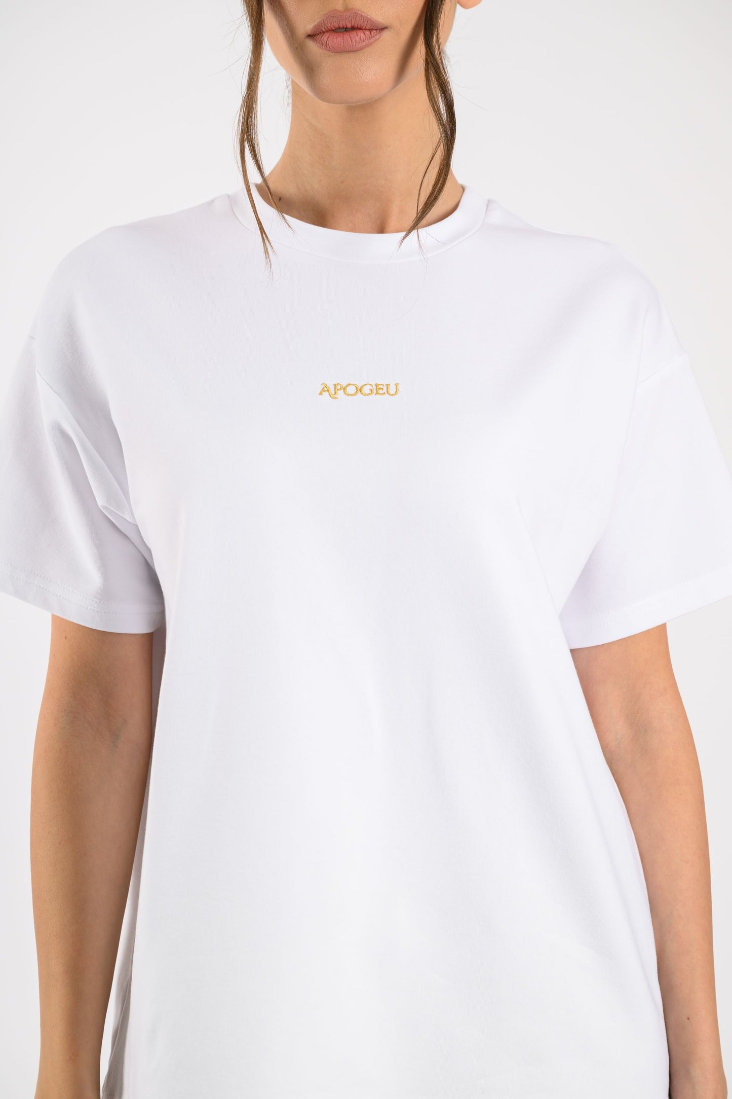 LOGO EMBROIDERED T-SHIRT