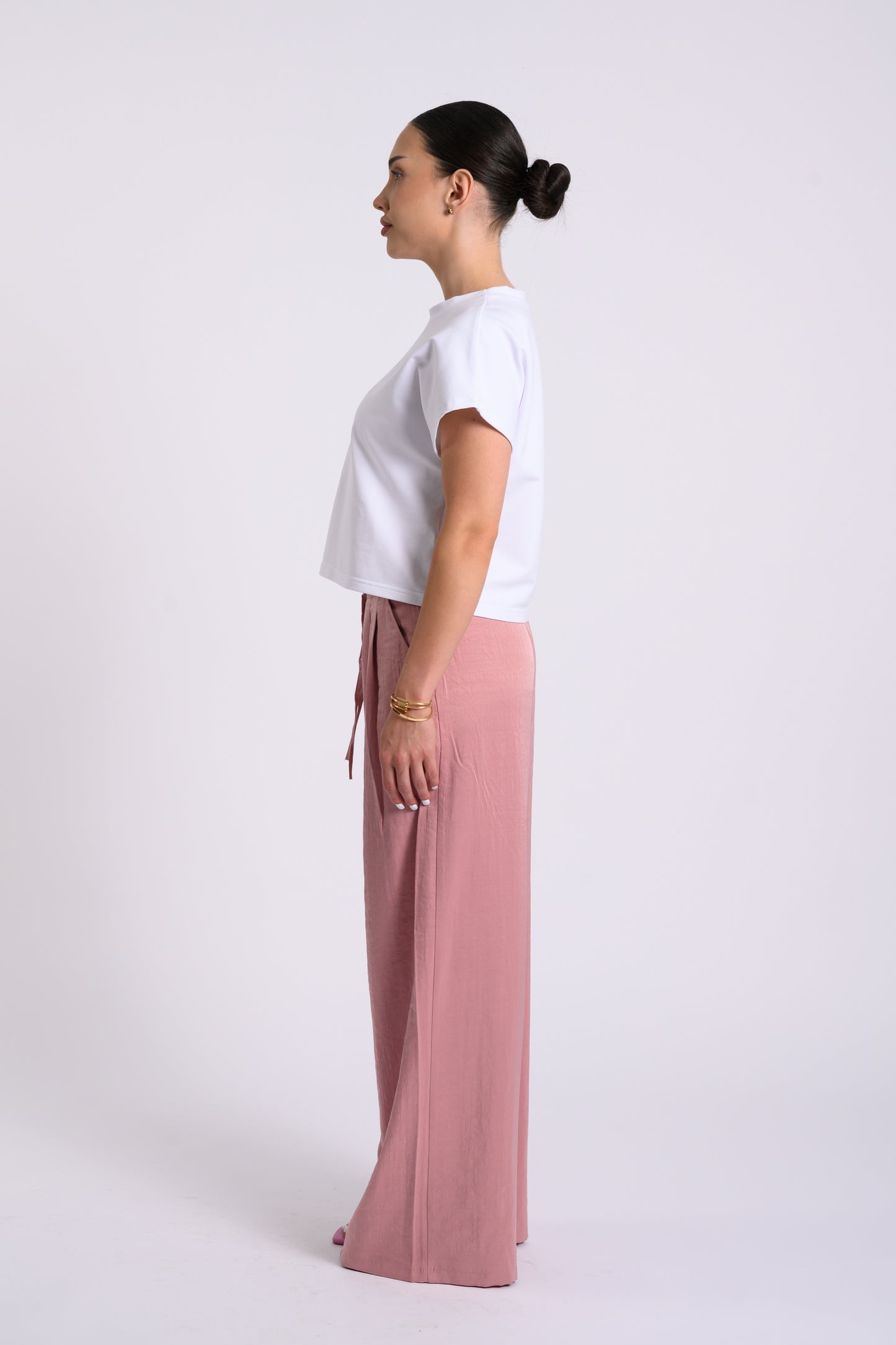 PINK EMBROIDERED TEE
