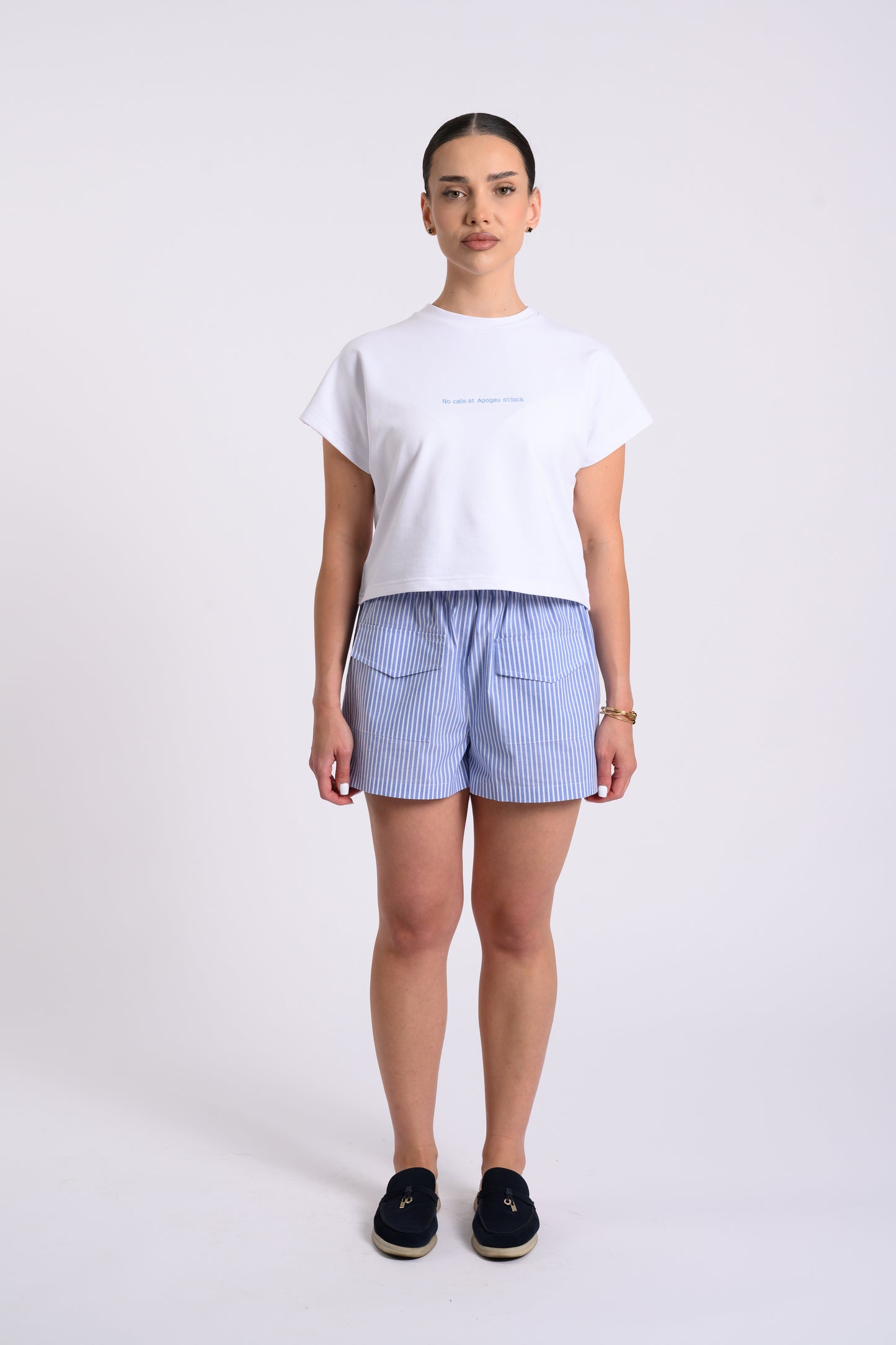 BLUE EMBROIDERED TEE