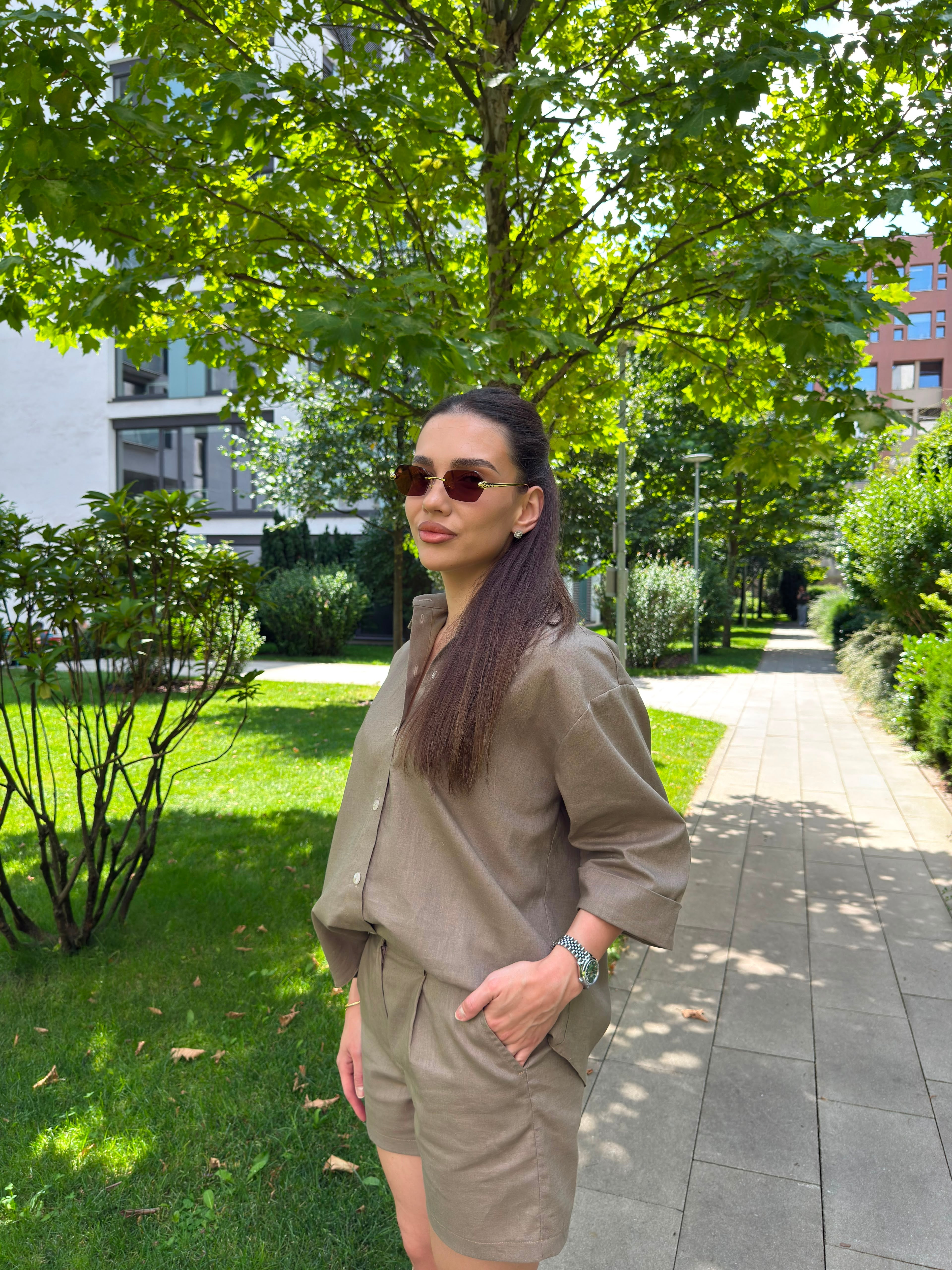 BROWN LINEN SHIRT